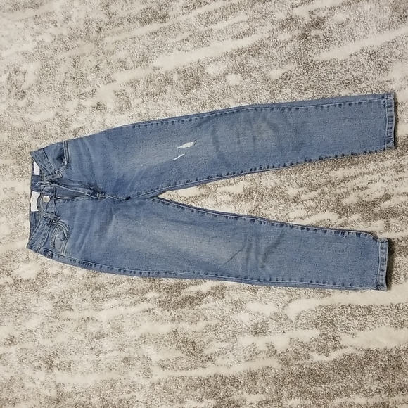 Cotton On size 2 stretch mom Jean's. Both pair for 35 - Picture 3 of 4